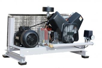 Безмасляный поршневой компрессор Remeza СБ4-F55 520 л/мин