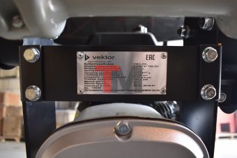 Виброплита VEKTOR VPG-90Е