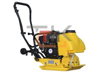 Виброплита TSS-VP60TRS (колесный комплект, бак, полиуретановый коврик)